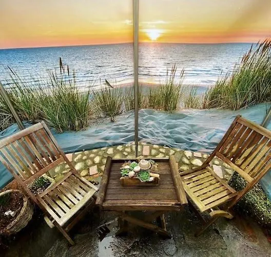 Ahoi Husum, Anlegen Und Wohlfuehlen * Husum (Schleswig-Holstein)